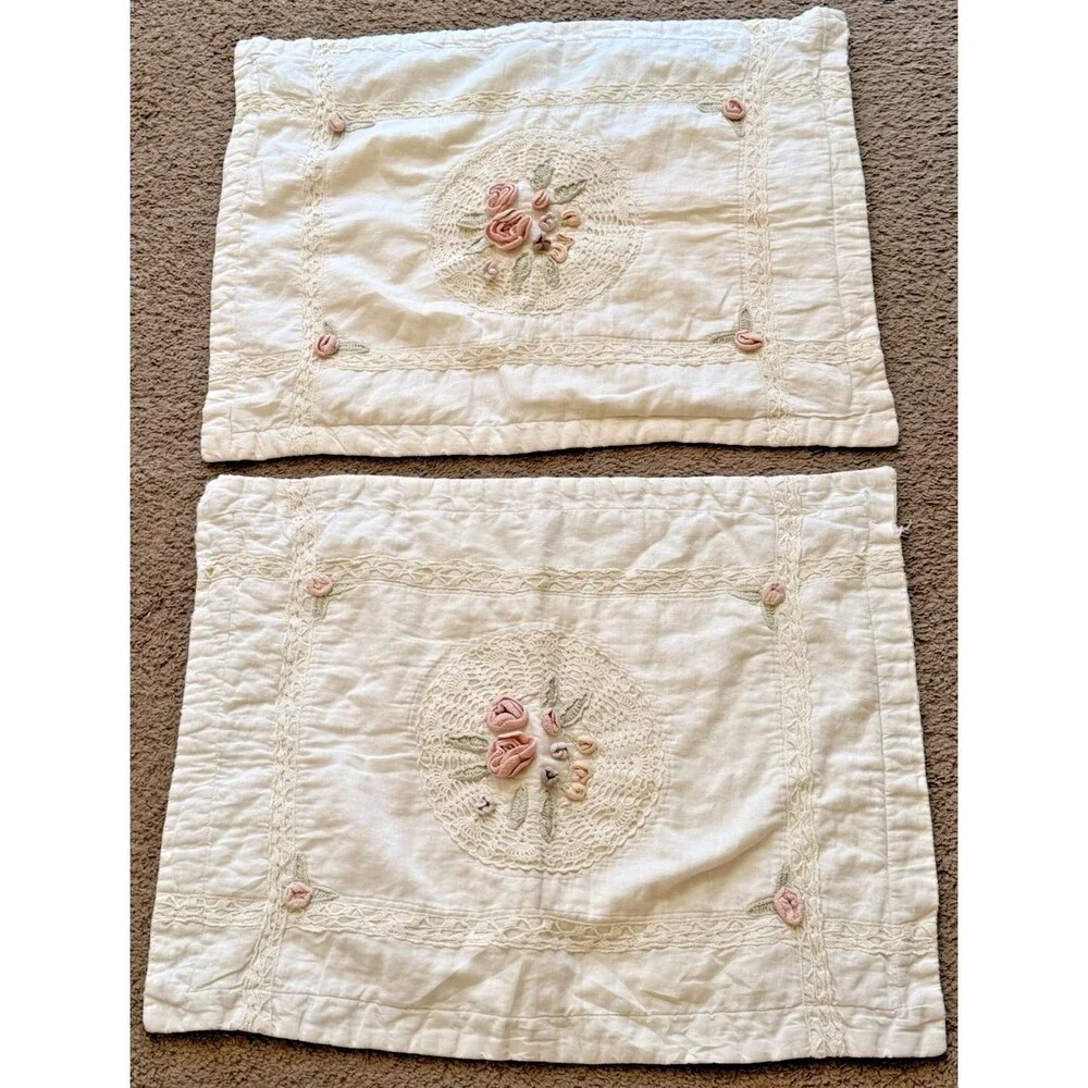 Vintage Cottagecore Rosette 3D Crocheted Quilt Queen Size W/2 Shams 86